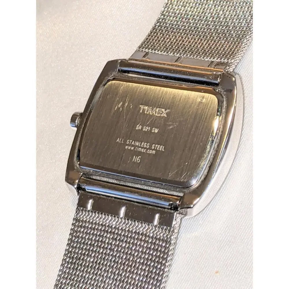 Vintage Women's Timex Easy Reader Quartz Watch 33mm Stainless Steel Mesh Strap